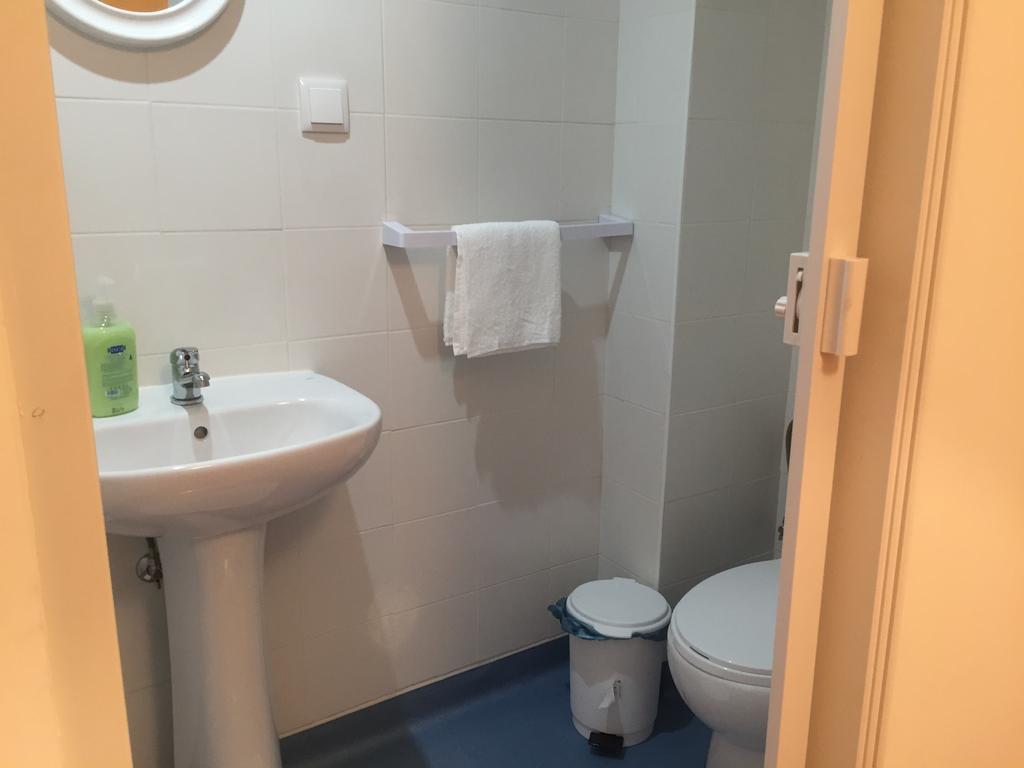 Residencia Almirante Pensión Lisboa