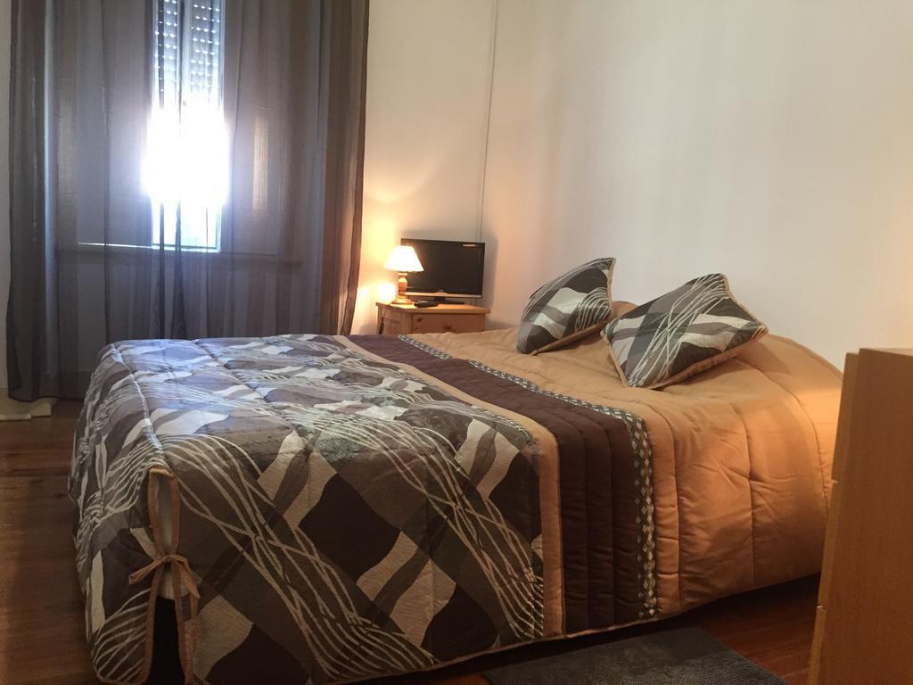 Residencia Almirante Casa de hóspedes *